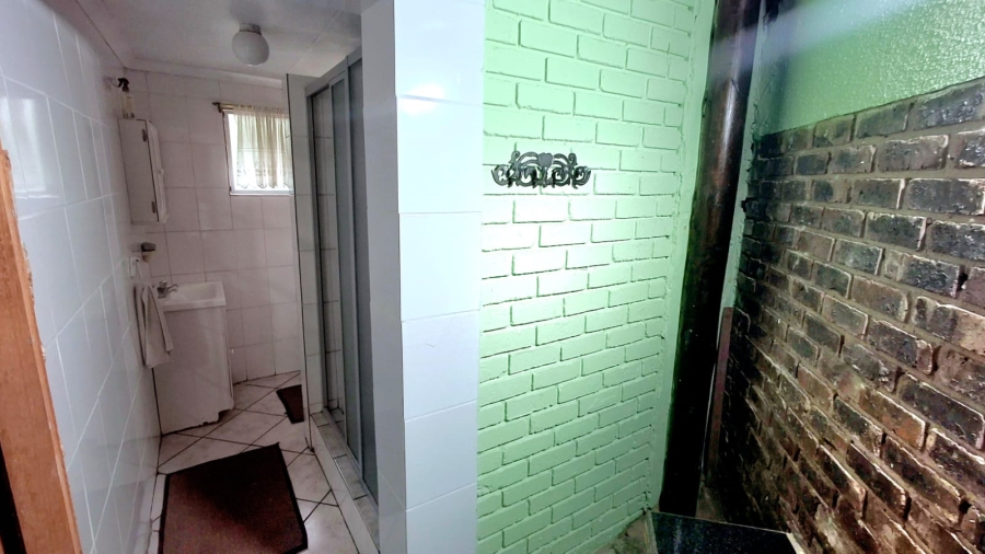 Commercial Property for Sale in Willow Grange Free State